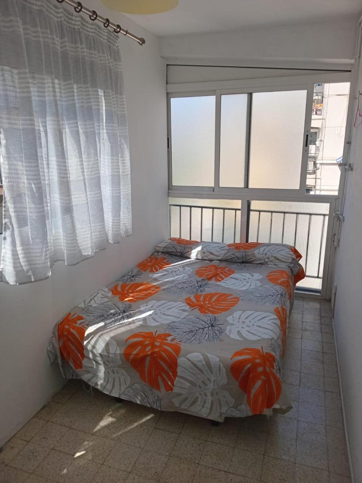 Habitaciones Compartidas En Un Apartamento Salou Eksteriør billede